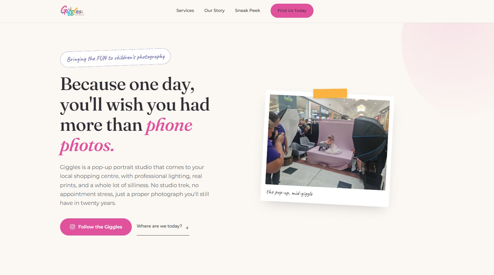 Homepage of the Giggles Photography website